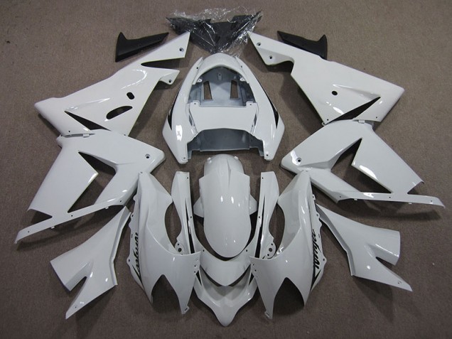 Affordable 2003-2005 White Ninja Kawasaki ZX10R Motor Bike Fairings UK